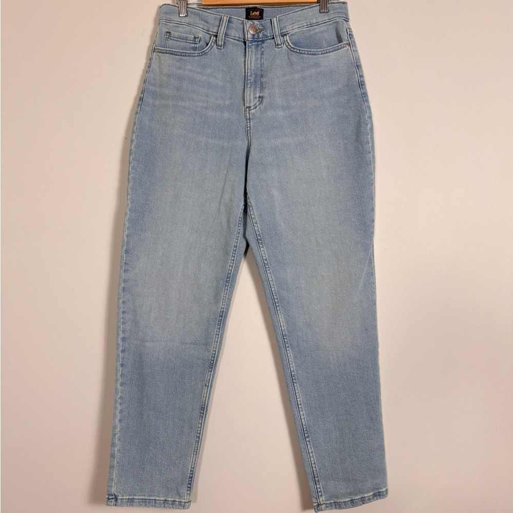 Vintage high rise Lee mom jeans
